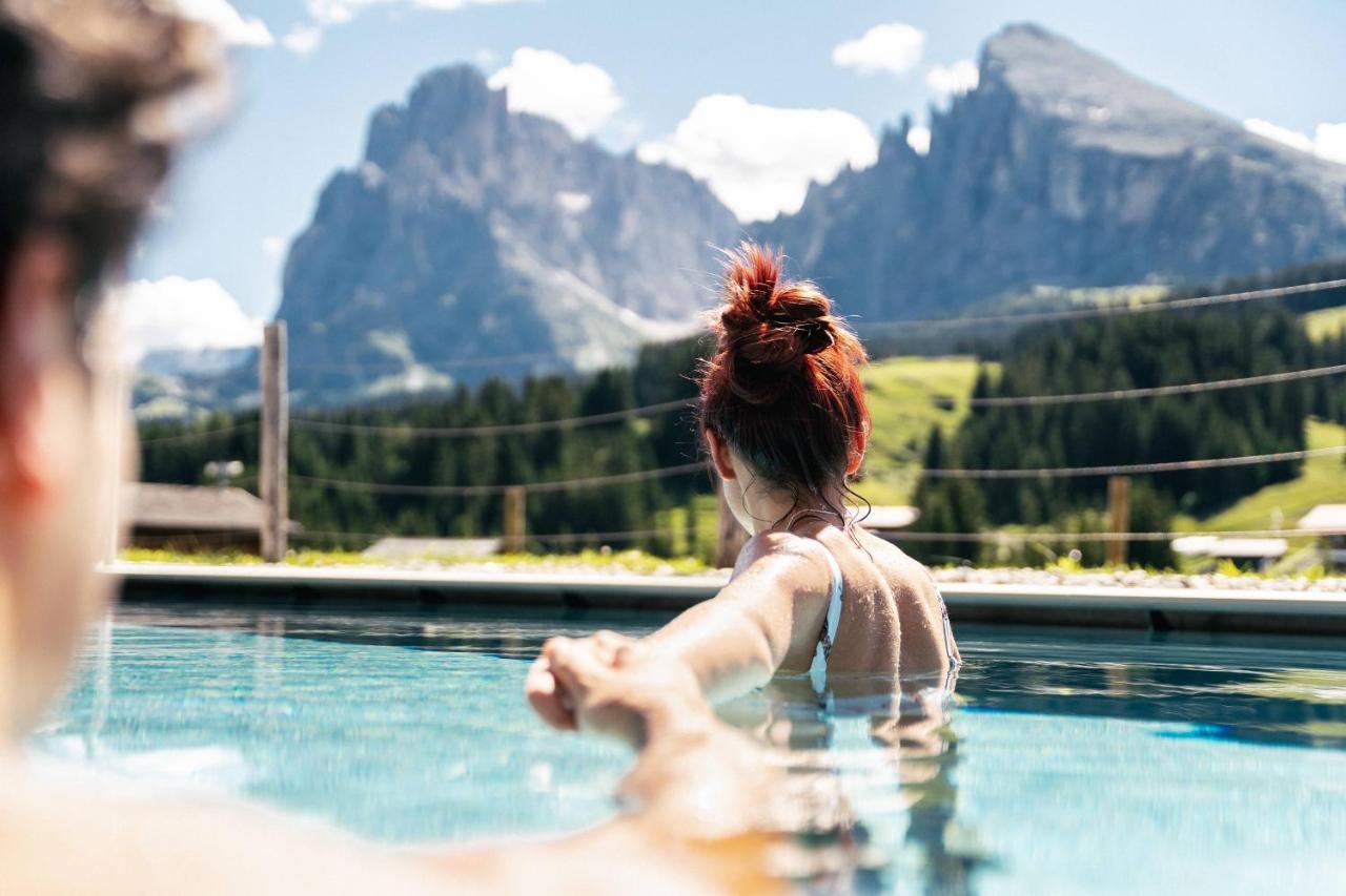 Saltria - Your Alpine Experience Alpe Di Siusi Exterior photo