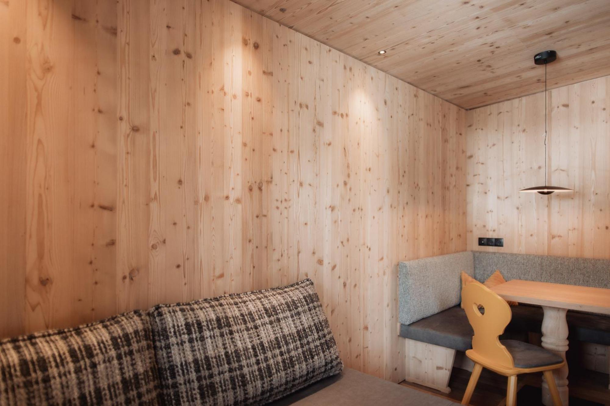 Saltria - Your Alpine Experience Alpe Di Siusi Room photo
