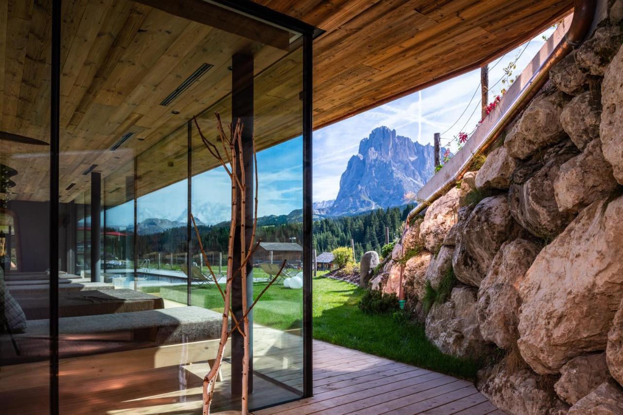 Saltria - Your Alpine Experience Alpe Di Siusi Exterior photo